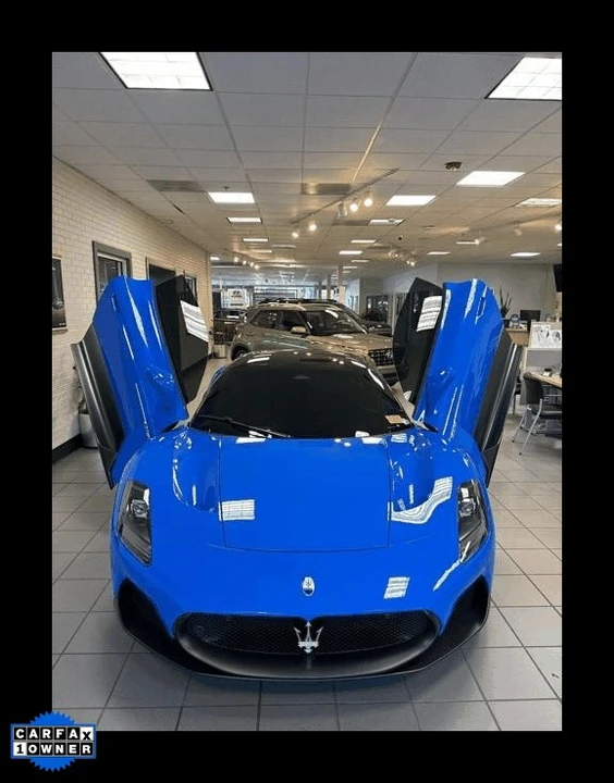 2023 Maserati MC20 - Image 8 of 12
