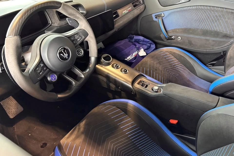 2023 Maserati MC20 Cielo - Image 7 of 13