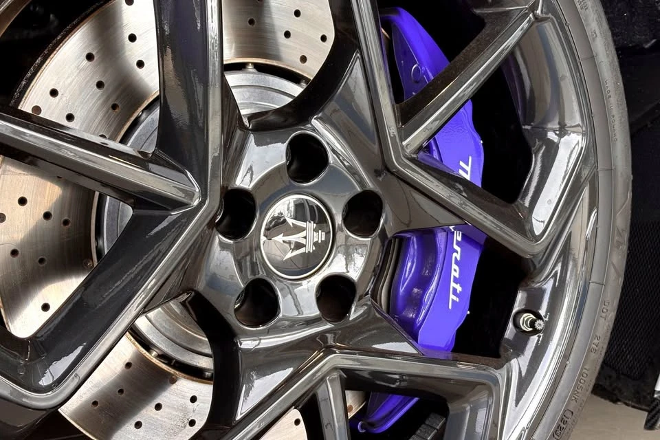 2023 Maserati MC20 Cielo - Image 6 of 13