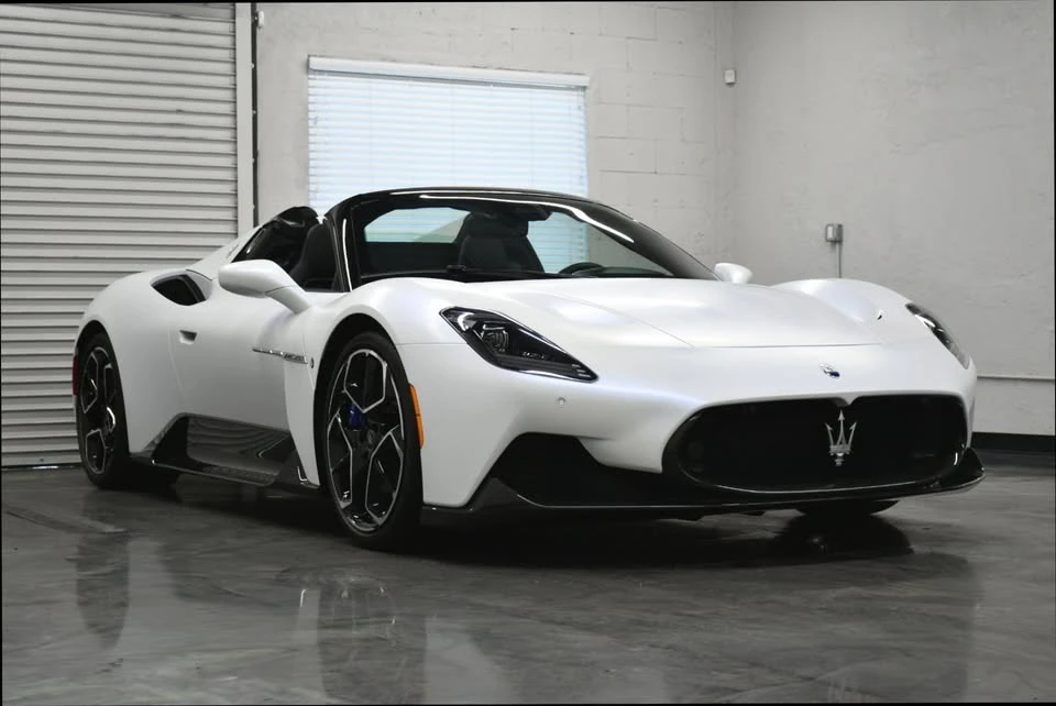2023 Maserati MC20 Cielo - Image 17 of 20