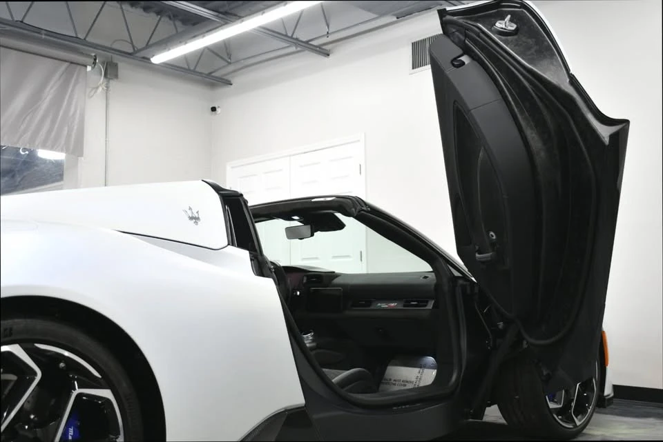 2023 Maserati MC20 Cielo - Image 18 of 20