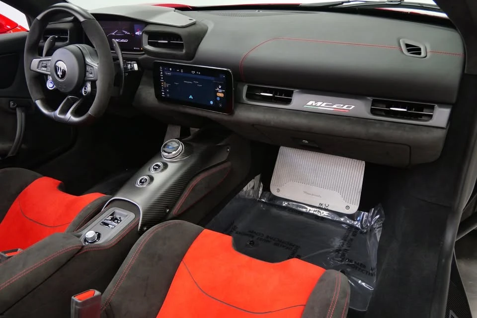 2023 Maserati MC20 Cielo - Image 10 of 14