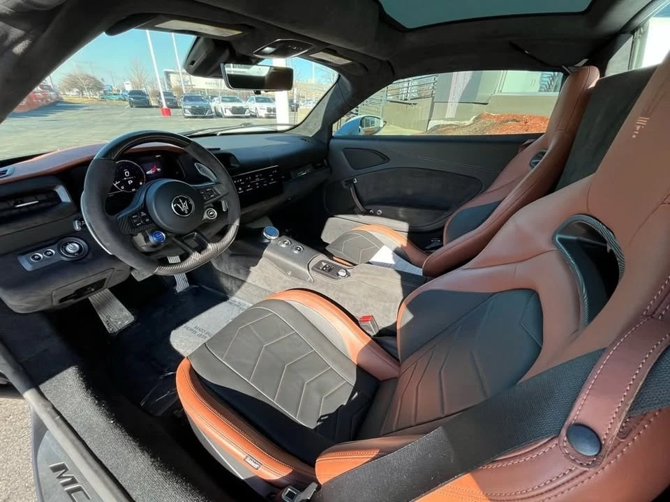 2023 Maserati MC20 Cielo - Image 17 of 19