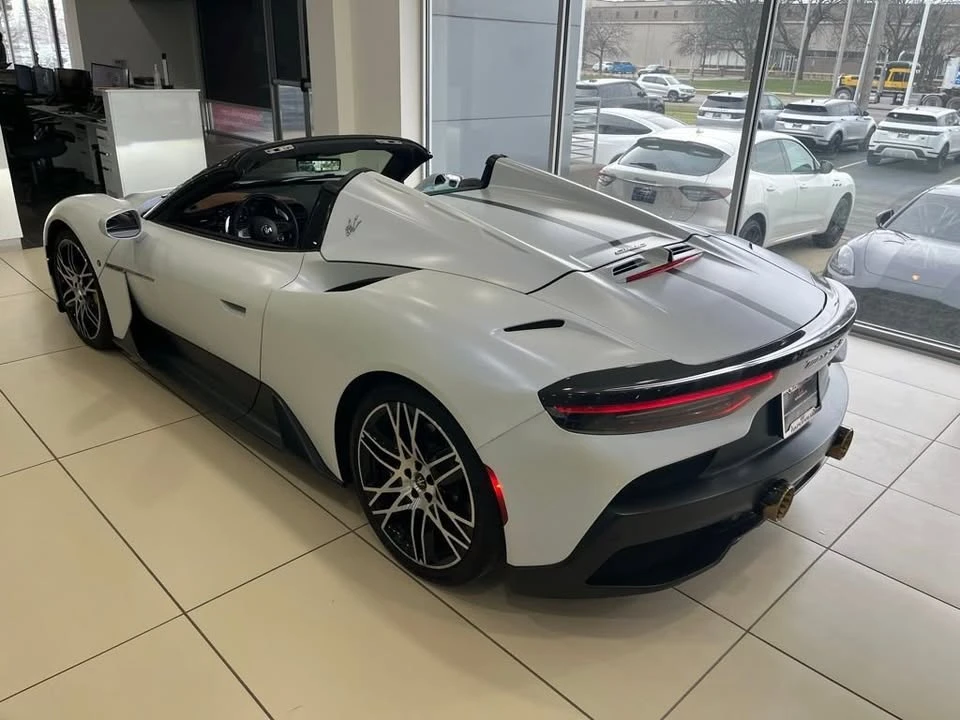 2023 Maserati MC20 Cielo - Image 3 of 19