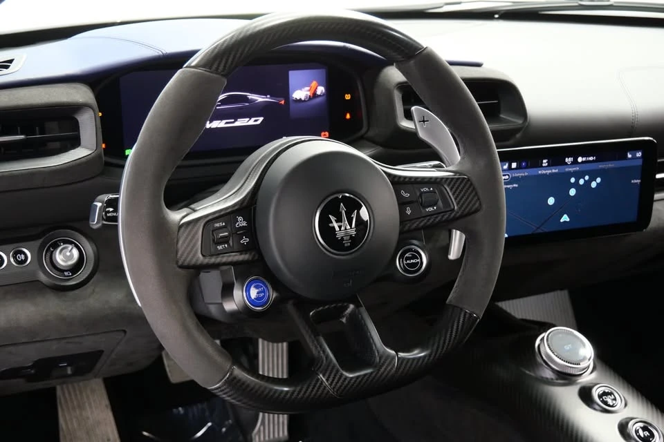 2023 Maserati MC20 - Image 11 of 15