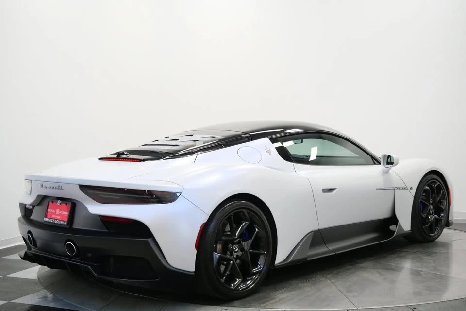 2023 Maserati MC20 - Image 5 of 15
