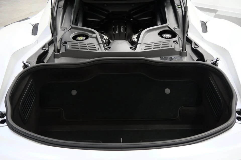 2023 Maserati MC20 - Image 14 of 15