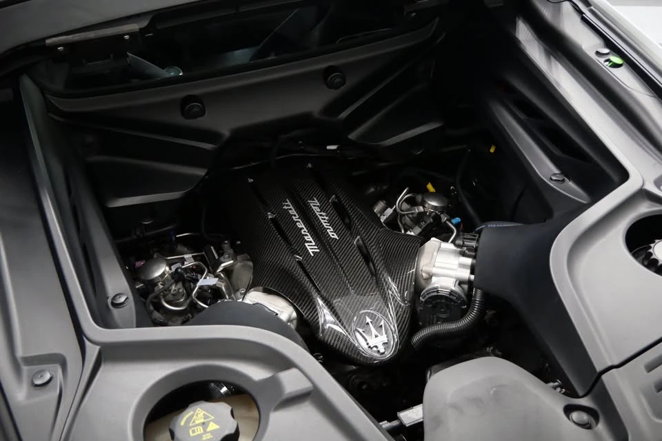 2023 Maserati MC20 - Image 8 of 15