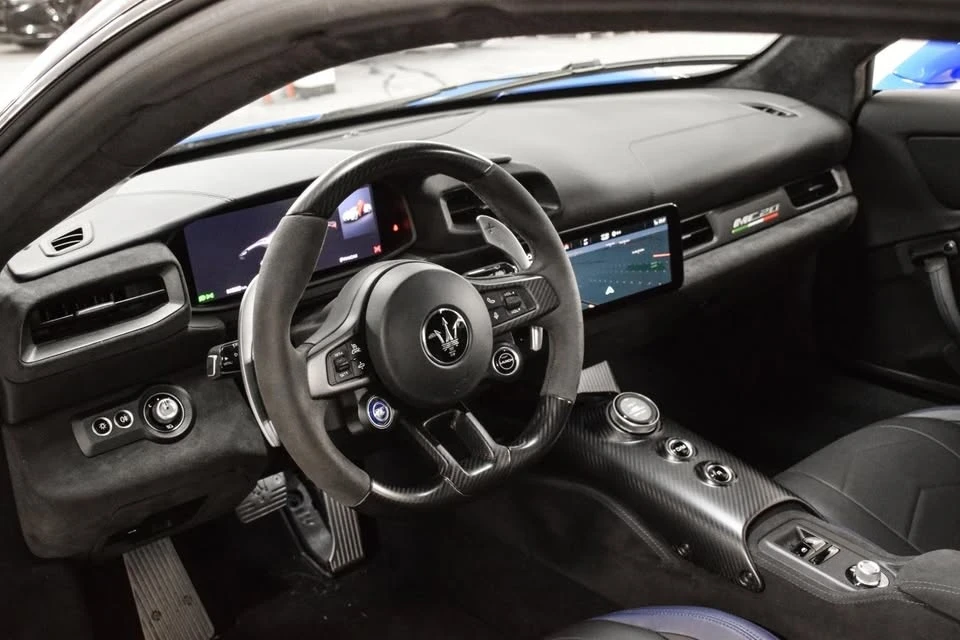 2023 Maserati MC20 - Image 10 of 20