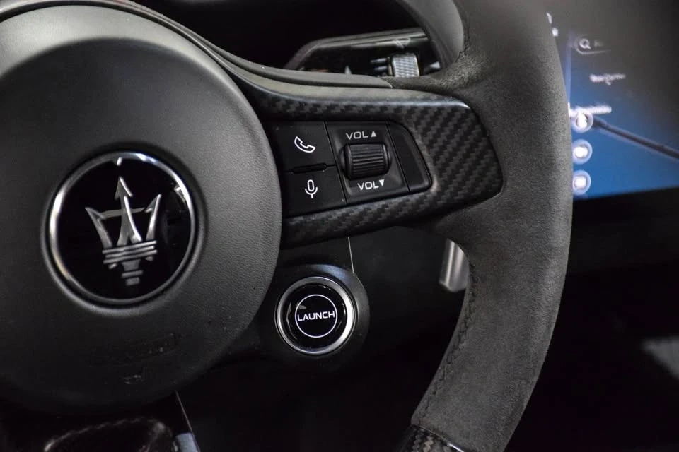 2023 Maserati MC20 - Image 15 of 20