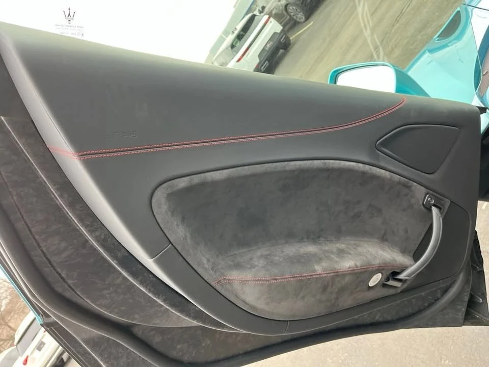 2023 Maserati MC20 - Image 18 of 19