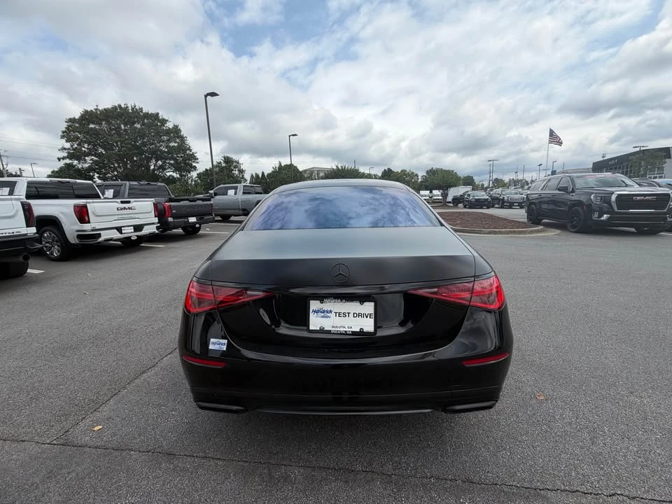 2023 Maybach 57 - Image 3 of 7
