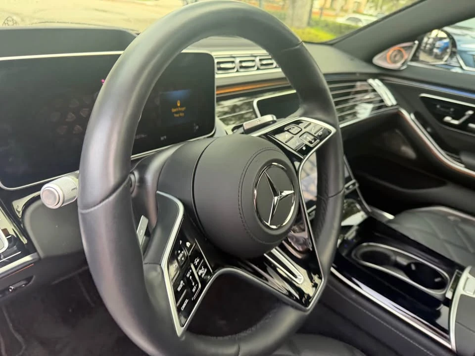 2023 Maybach 62 - Image 5 of 17