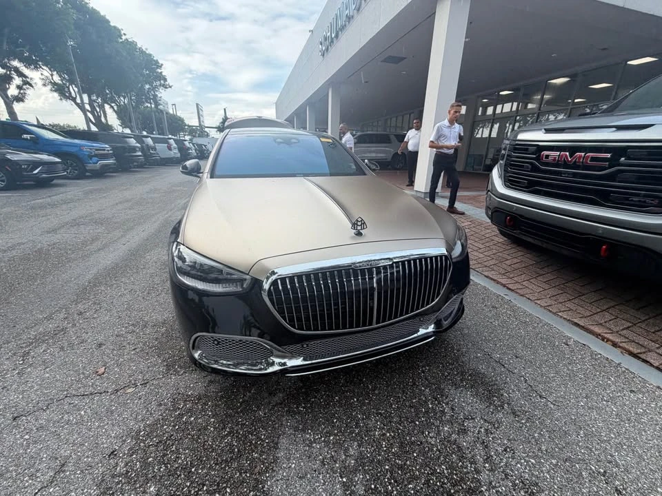 2023 Maybach 62 - Image 14 of 17