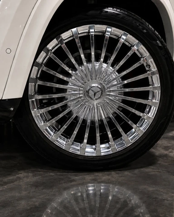 2023 Maybach - Image 13 of 20