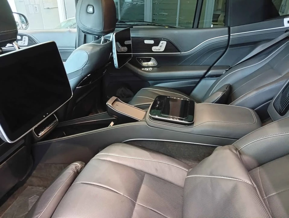 2023 Maybach - Image 8 of 8