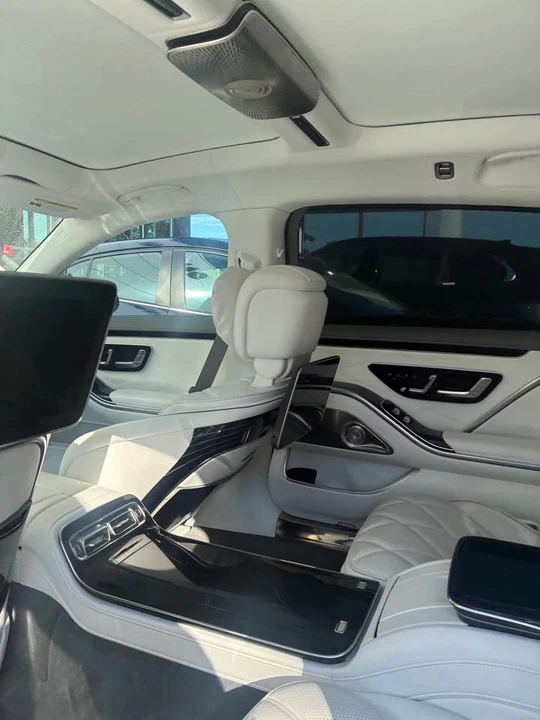 2023 Maybach - Image 10 of 12