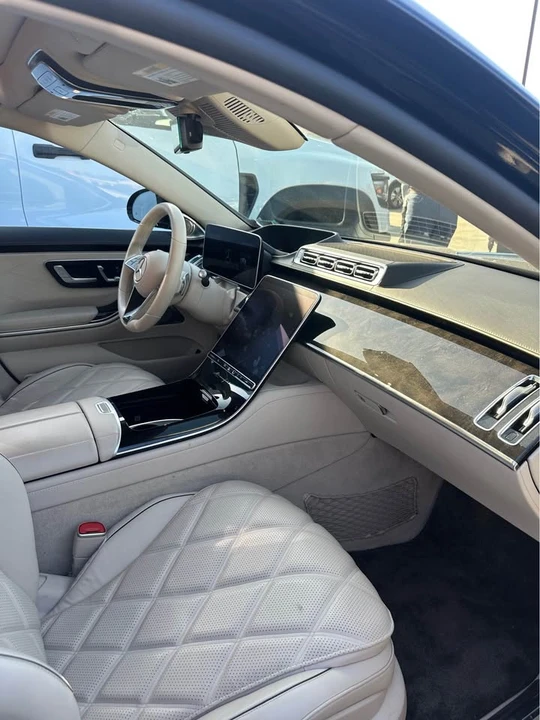 2023 Maybach - Image 4 of 6
