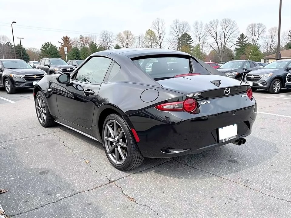 2023 Mazda ND MX-5 Miata - Image 4 of 7