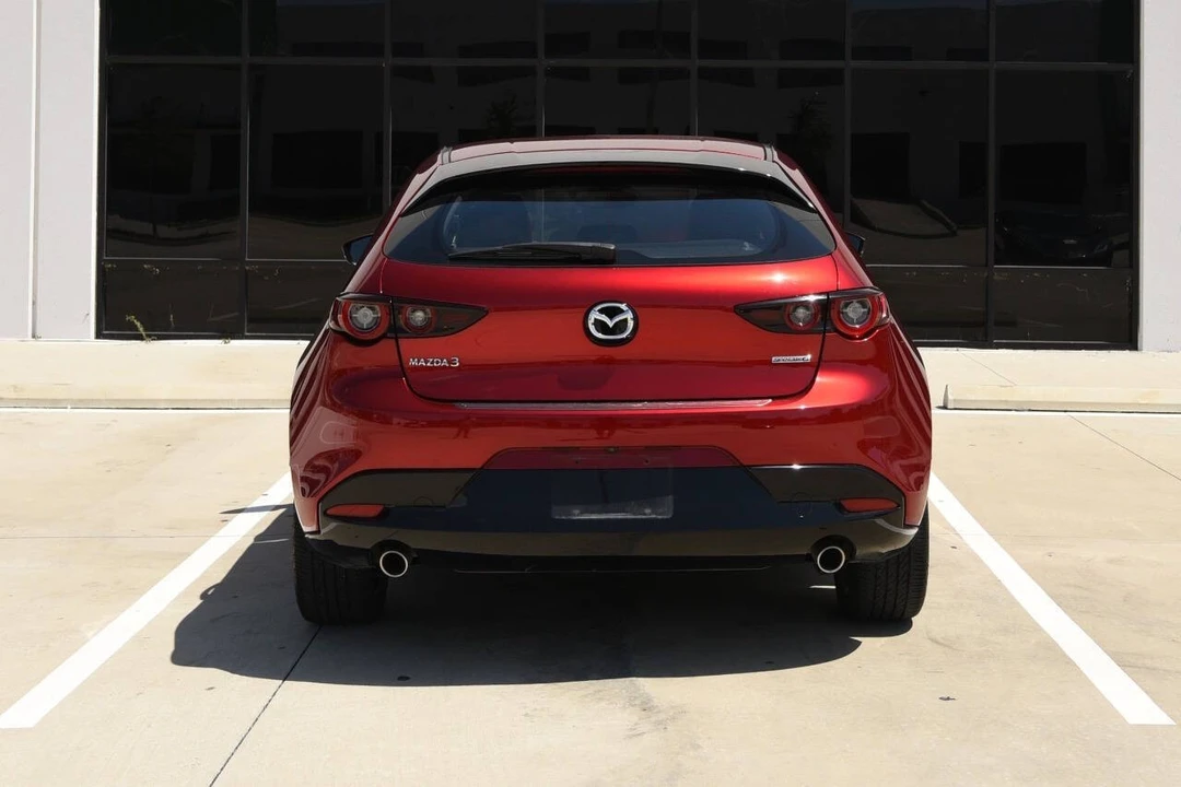 2023 Mazda Mazda 3 4th Gen - Image 8 of 12