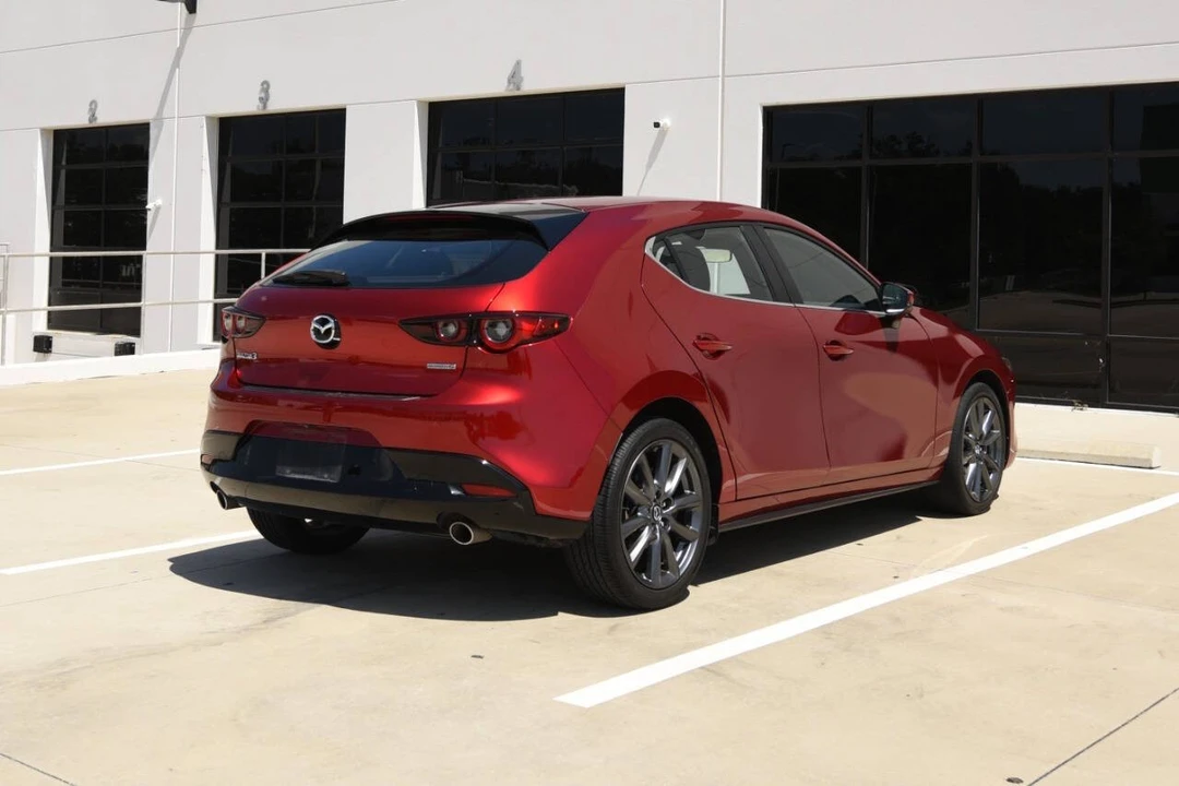 2023 Mazda Mazda 3 4th Gen - Image 9 of 12