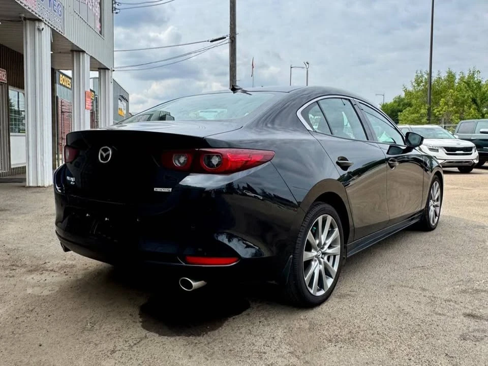 2023 Mazda Mazda 3 4th Gen - Image 5 of 15