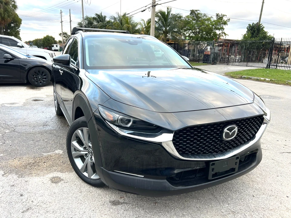 2023 Mazda CX-3 - Image 2 of 28