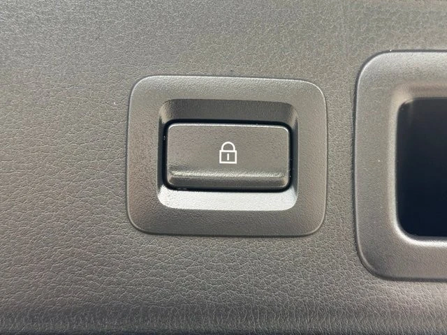 2023 Mazda CX-30 - Image 14 of 30