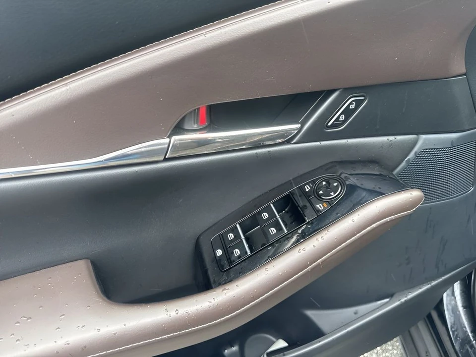 2023 Mazda CX-30 - Image 26 of 31