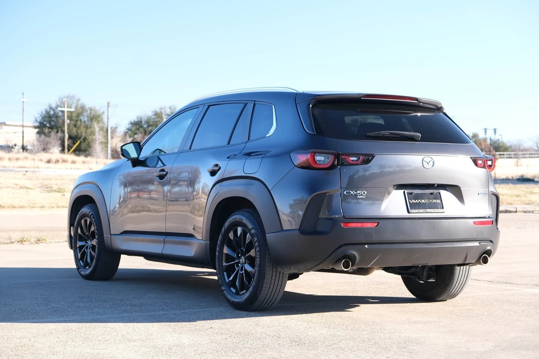 2023 Mazda CX-50 - Image 11 of 21