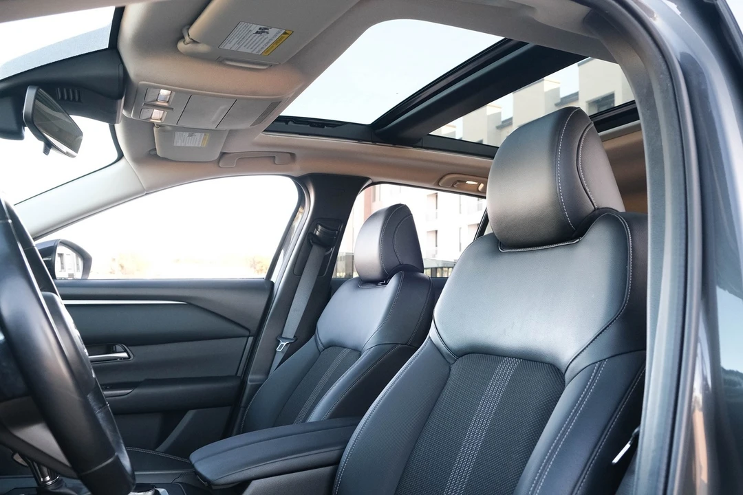 2023 Mazda CX-50 - Image 16 of 21
