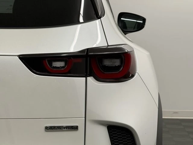 2023 Mazda CX-50 - Image 7 of 12