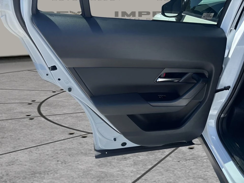 2023 Mazda CX-50 - Image 27 of 31
