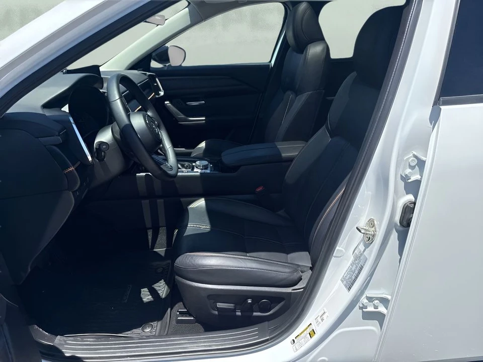 2023 Mazda CX-50 - Image 9 of 31