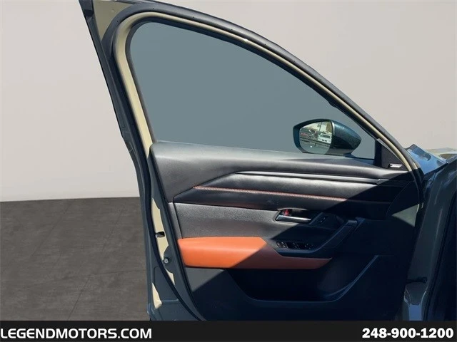 2023 Mazda CX-50 - Image 11 of 21