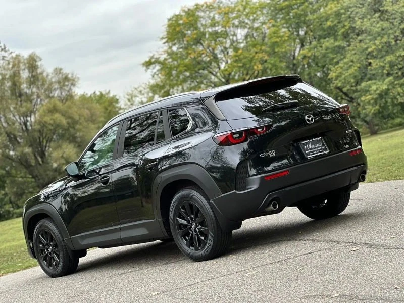2023 Mazda CX-50 - Image 5 of 12