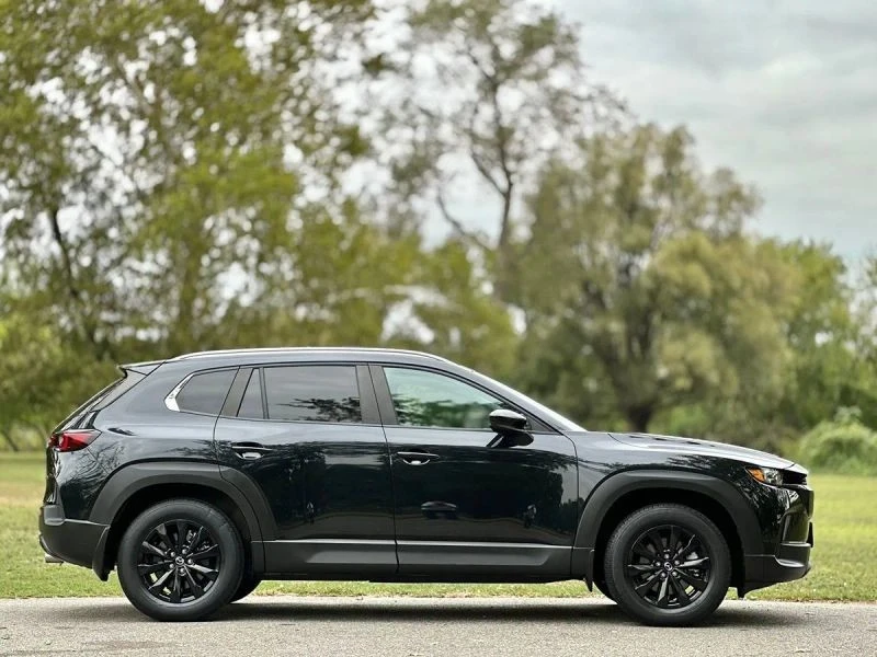 2023 Mazda CX-50 - Image 8 of 12