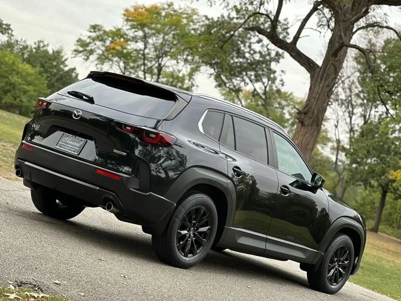 2023 Mazda CX-50 - Image 6 of 12