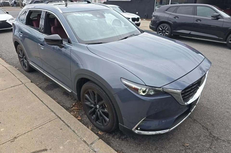 2023 Mazda CX-9 - Image 2 of 13