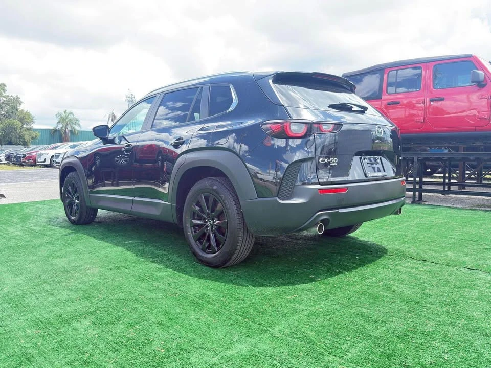 2023 Mazda CX-50 - Image 4 of 10