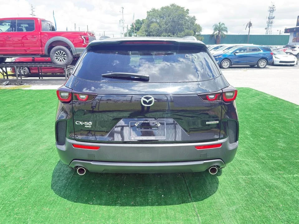 2023 Mazda CX-50 - Image 7 of 10
