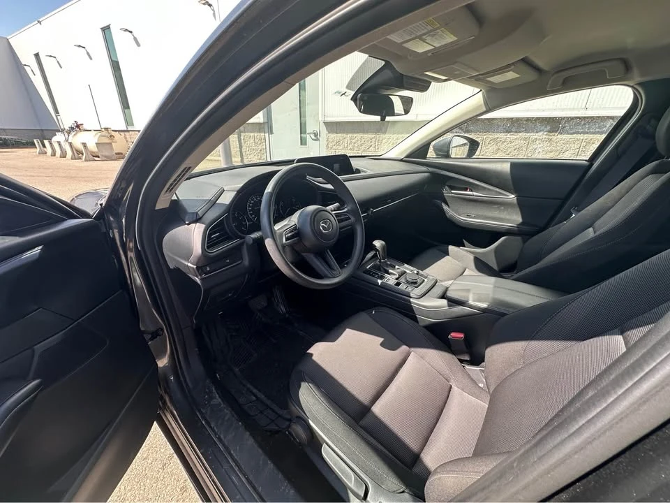 2023 Mazda - Image 7 of 9