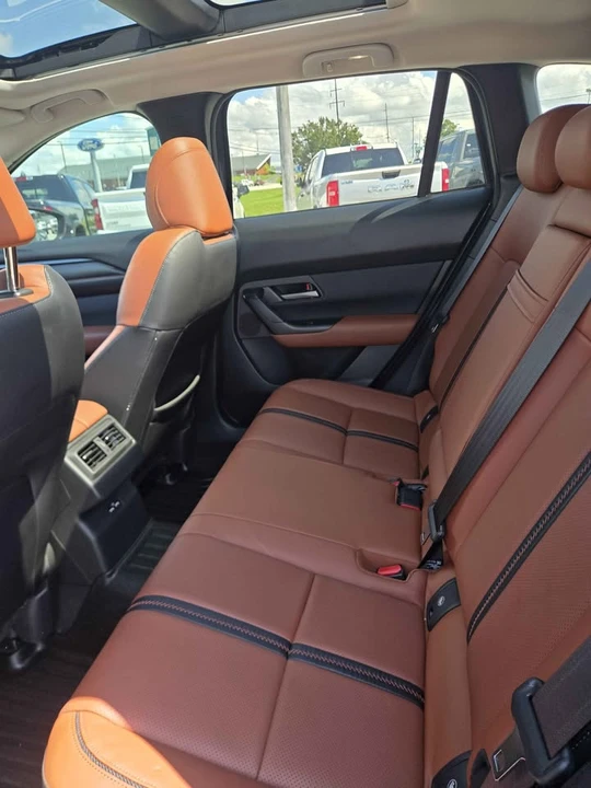 2023 Mazda CX-50 - Image 10 of 14