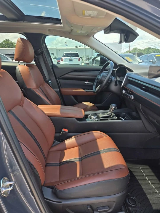 2023 Mazda CX-50 - Image 6 of 14