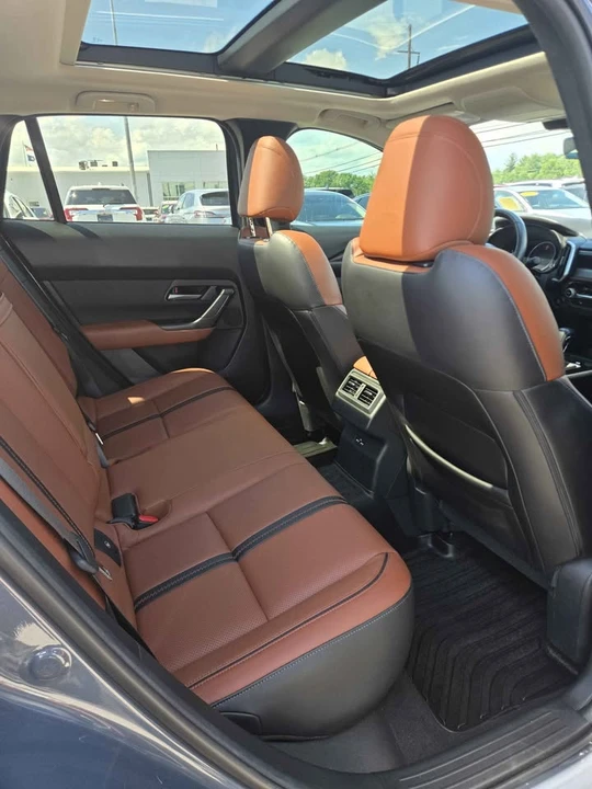 2023 Mazda CX-50 - Image 8 of 14