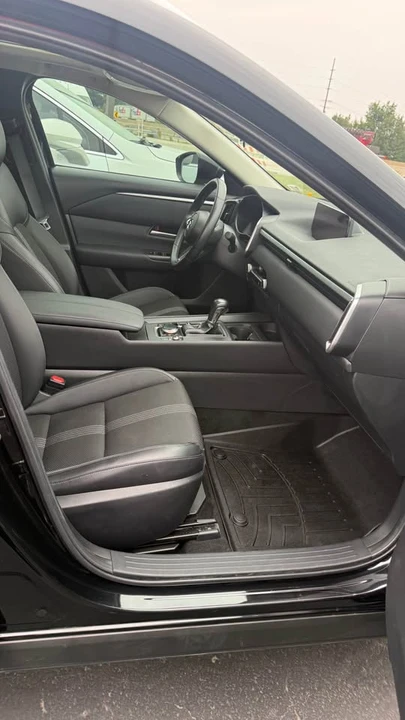 2023 Mazda CX-50 - Image 5 of 8