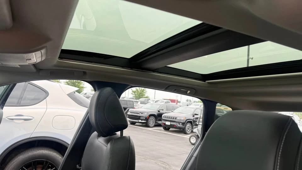 2023 Mazda CX-50 - Image 7 of 8