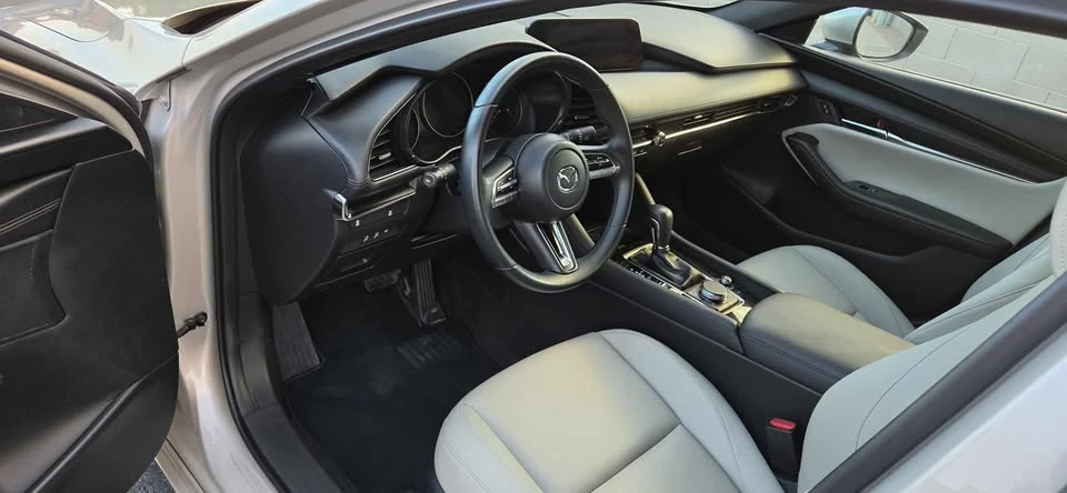 2023 Mazda Mazda 3 4th Gen - Image 6 of 14