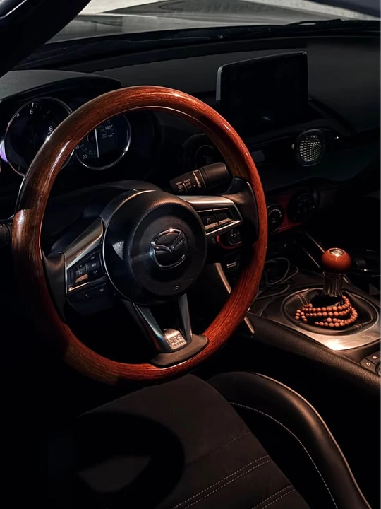 2023 Mazda ND MX-5 Miata - Image 4 of 6