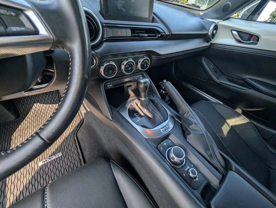 2023 Mazda ND MX-5 Miata - Image 10 of 12